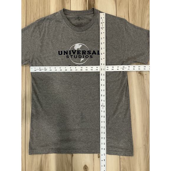 Universal Studios Florida Embroidered Tshirt Men’s Size L - Picture 2 of 6